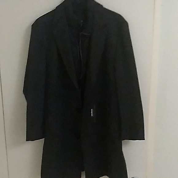 Jacket - Picture 1 of 3